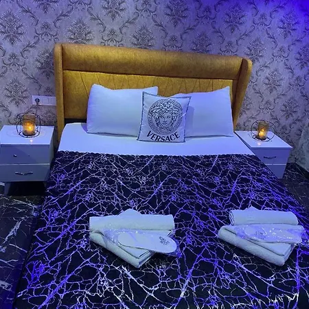 Hotel Lara *